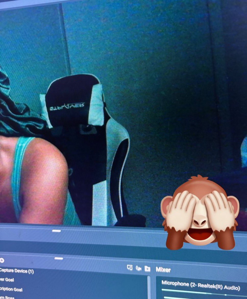 AHHHH FIRST FACECAM STREAM?? HURRY TF UP ! Reacting to some videos, chilling with tdrippy, short stream, Pull tf up! twitch.tv/MsYsl