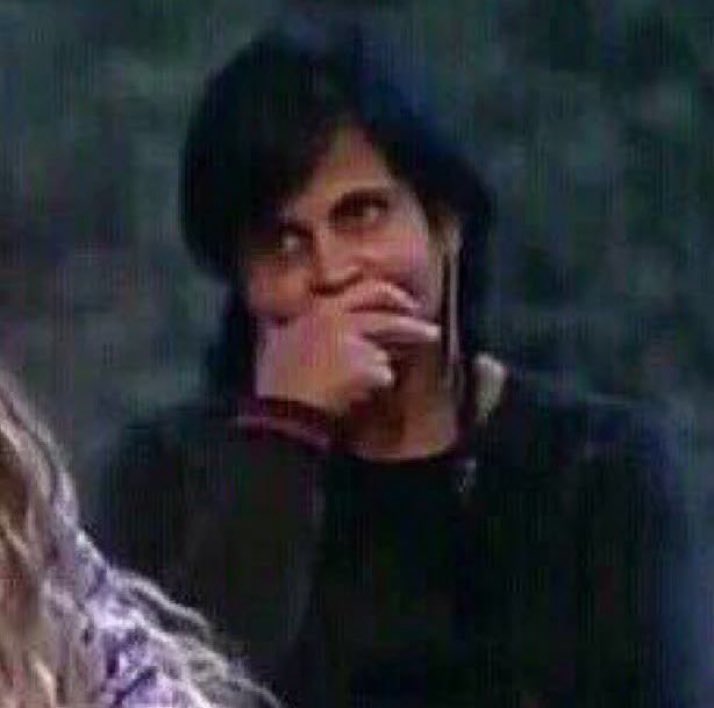 tio oliver renault tweet media