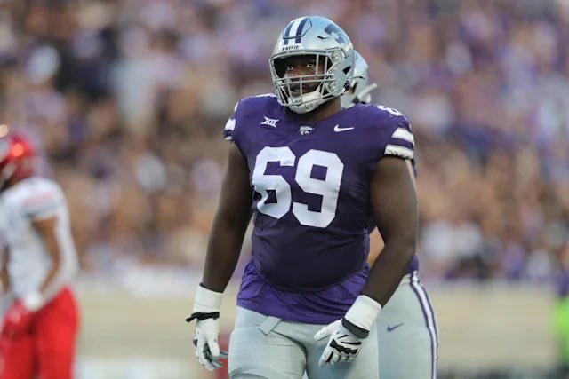 BajaniJones75's tweet photo. #AGTG I’m Highly Blessed To Receive My 11TH Offer From Kansas State University !!! @CoachJDove @ZacCox_  @KStateFB 
@CoachTMaloof 
@LanierRecruits
@On3Recruits
@RecruitGeorgia
@theCoachLang
@adamgorney
@247recruiting
@coachmartin10
@Rivals
@RustyMansell_ https://t.co/eW1n5lTiQ8