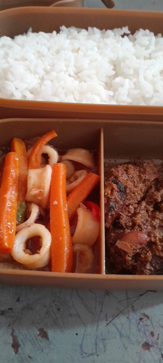 rαyy 🦥 tweet media