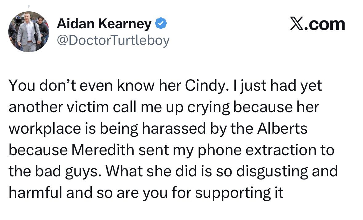 Aidan Kearney’s Homoerotic Google Search tweet media