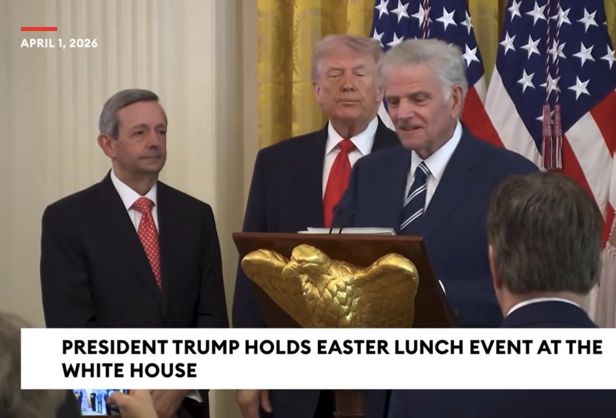 Franklin Graham tweet media