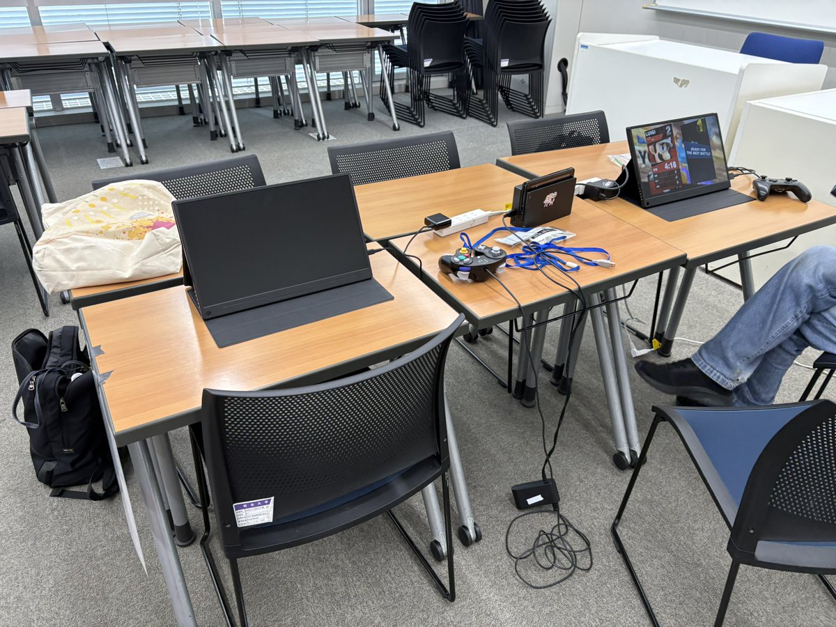 meijissb's tweet photo. 本日は新歓2日目です！
キャンパス入ってすぐ左手に見えるメディア棟の6階にて体験ブースを出展しています！
後でモニター台数も増えるのでお時間ある方気軽にお越しください〜 https://t.co/IGAyWhM6zq