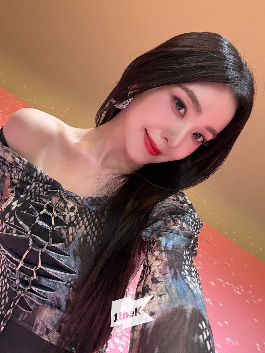 1theK(원더케이) tweet media