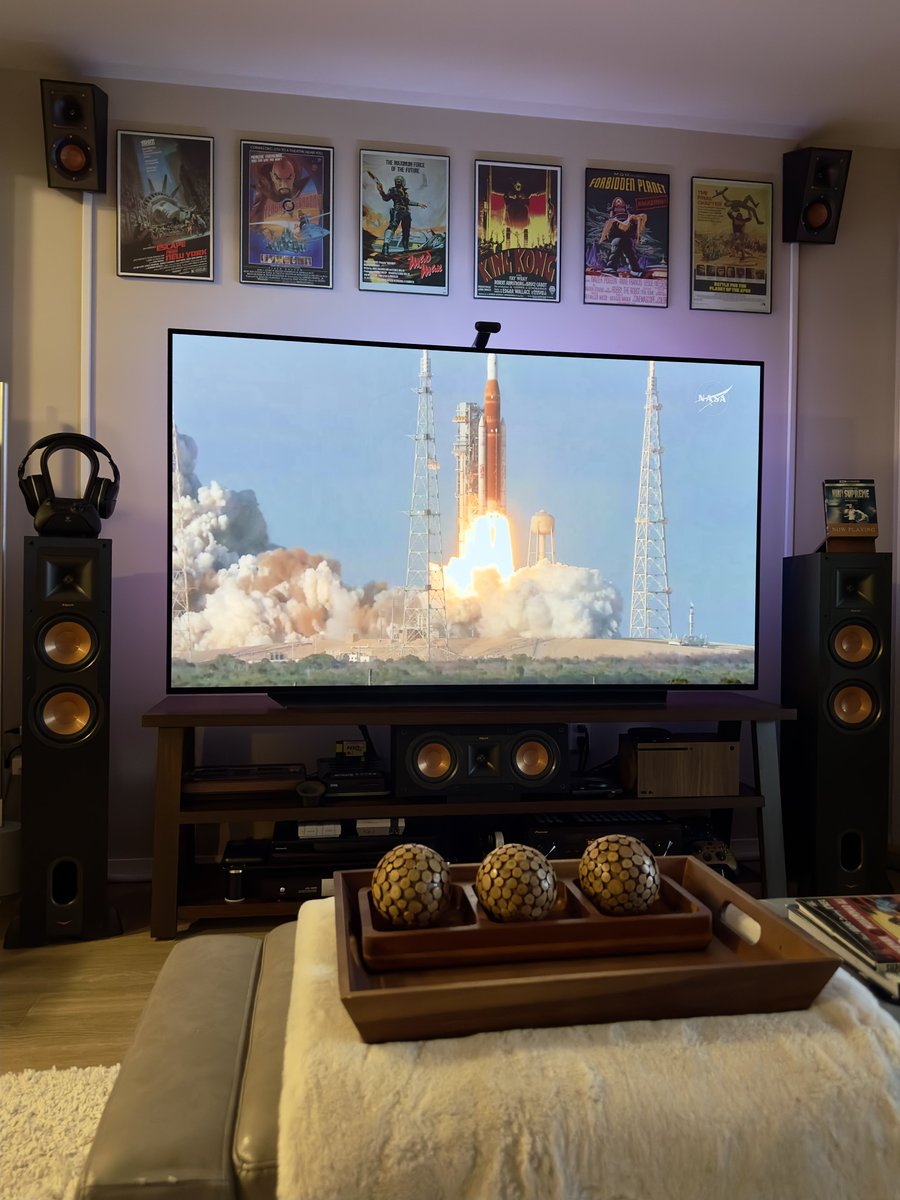 𝘾𝙧𝙖𝙞𝙜𝙚𝙧'𝙨 𝘾𝙞𝙣𝙚𝙢𝙖 𝘾𝙤𝙧𝙣𝙚𝙧 🎬🇨🇦 tweet media