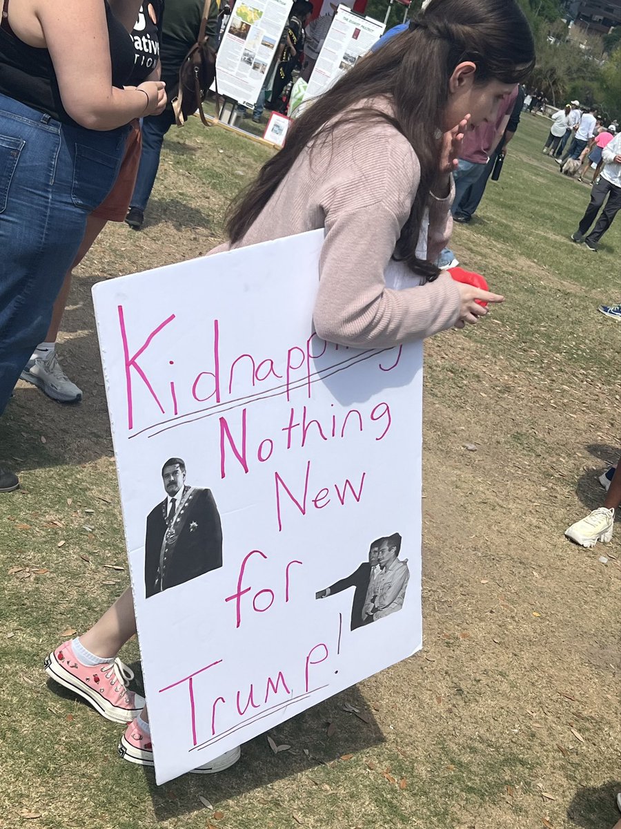 Nicole J Brogdon tweet media