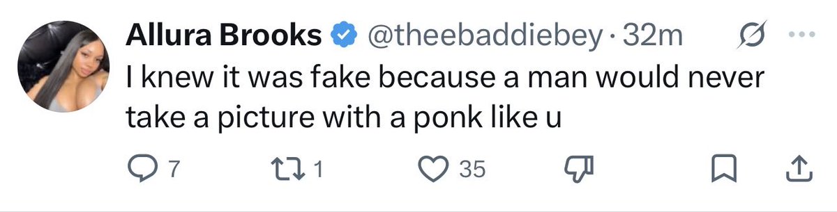 Supreme Tingz tweet media