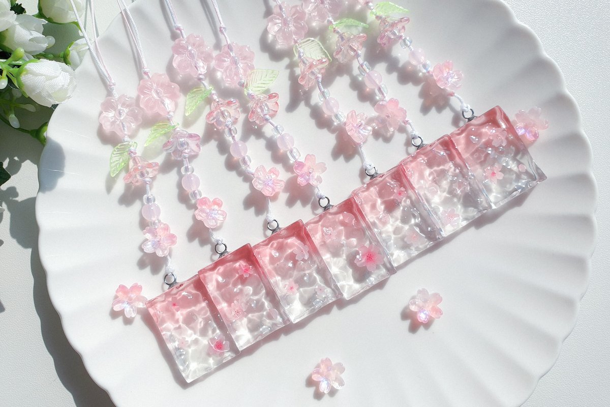 Movement tweet media