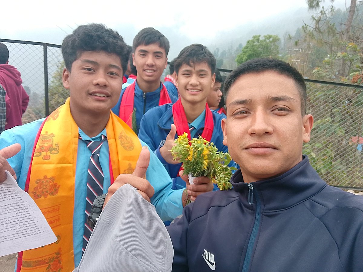 ShreemanKebasu's tweet photo. आजको मिति यही समय देखि सुरु हुन गहिरहेको माध्यमिक शिक्षा परीक्षा (एसइइ)मा बृचेत माध्यामिक विद्यालयबाट (खनियाबास गा.पा.) आफ्नो सहभागी जनाउने सम्पूर्ण विद्यार्थी भाइबहिनीहरुलाई शुभकामना व्यक्त गर्दछु । 
#NEB #Nepal #SEE2082 https://t.co/VltnY3Ztk0