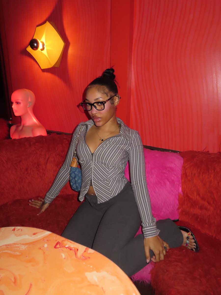 𝒮𝒶𝑔𝒾𝓉𝓉𝑒𝓇𝑜𝒾𝓈𝓉 tweet media