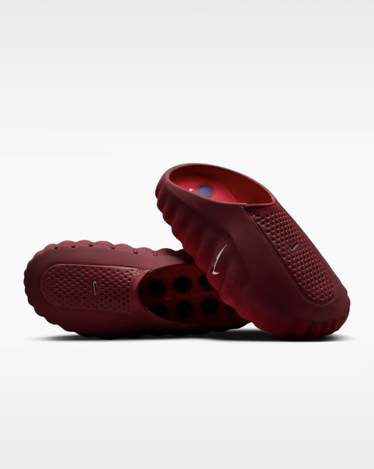 SnkrsStock's tweet photo. Ad: Nike Mind Collection drops tomorrow at 7am PT/10an ET via Nike US

-001 Pregame Mules

-Geode Teal https://t.co/ttENBvCTuW

-University red https://t.co/TYyfHf2Kdm

-Hyper Crimson
M https://t.co/xbeW7aMjX7
W https://t.co/llxgXoAjF4

- WMNS 002 'Hyper Crimson'
W https://t.co/OZseL1d4UL