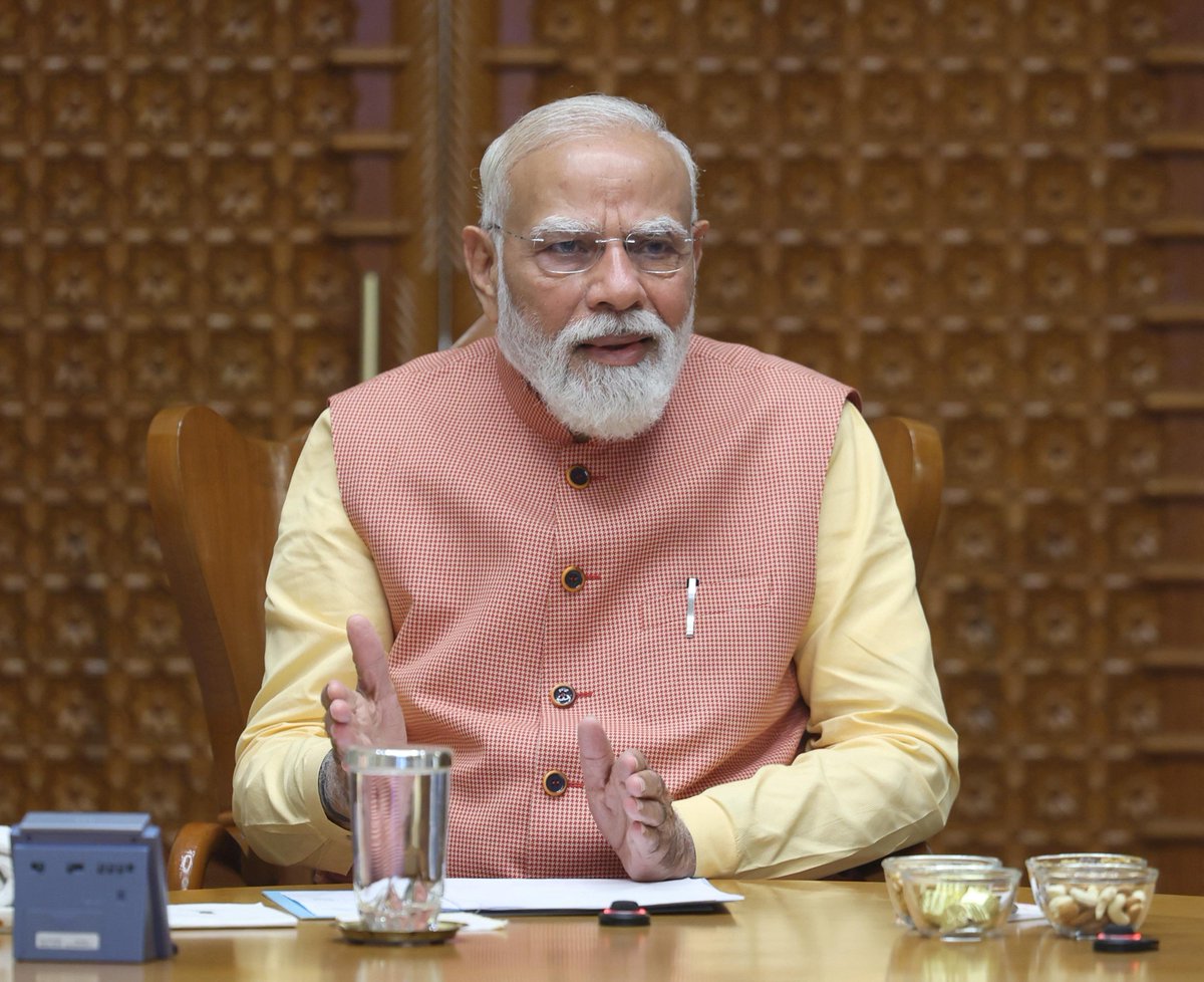 airnewsalerts's tweet image. ▪️Prime Minister @narendramodi chaired a special meeting of the Cabinet Committee on Security (#CCS) in #NewDelhi yesterday to review measures amid the ongoing #WestAsiaconflict. 

▪️The second special CCS meeting focused on the availability of essential goods for citizens,