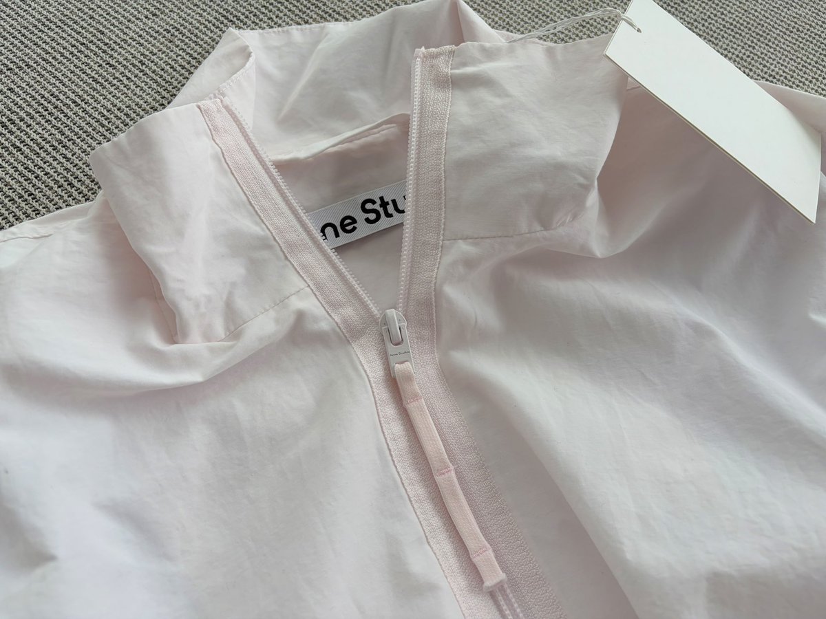 ______omimi's tweet photo. 最近買った服🩶 https://t.co/SnvNvBF6Ut