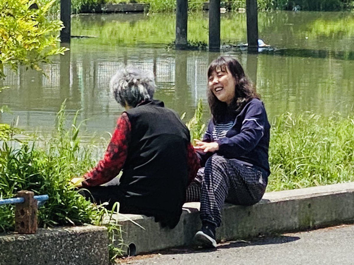 waka384's tweet photo. 母親から、家で死にたいとお願いされた。自宅での介護が始まる…。
家族でも嫌がる。ぼけ老人のオムツ交換やお風呂、話し相手まで、進んで笑顔でお世話してくれる。パートナーには、頭が上がらない。(^_^)a https://t.co/DBcXzTepUQ