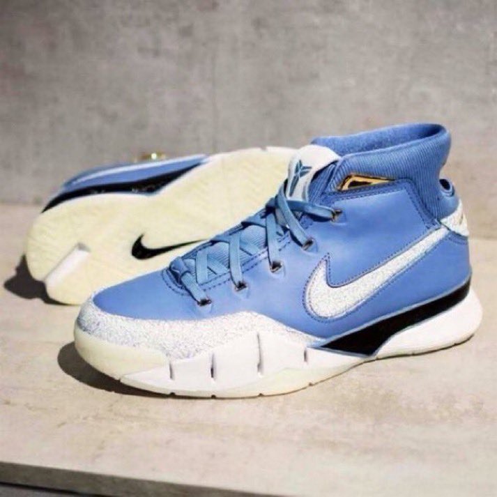 snkr_twitr's tweet photo. AD: Sizes added via Grinmore 

Nike Kobe 1 Protro 'City of Champions'
-> https://t.co/Awhl5mk54N

Nike Kobe 8 Protro 'Year of the Horse'      
-> https://t.co/pAwhjr2Xr3 https://t.co/VYi86SOaF0