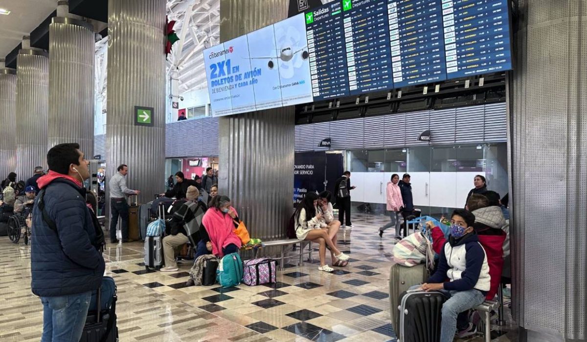 Cachoperiodista's tweet image. ✈️💻 El Aeropuerto Internacional de la Ciudad de México (#AICM) puso en marcha este 1 de abril su Nuevo Sistema de Gestión Aeroportuaria (#SIGA), una plataforma que automatiza la planificación, el control y la facturación de todas las operaciones

cachoperiodista.com/modernizacion-…