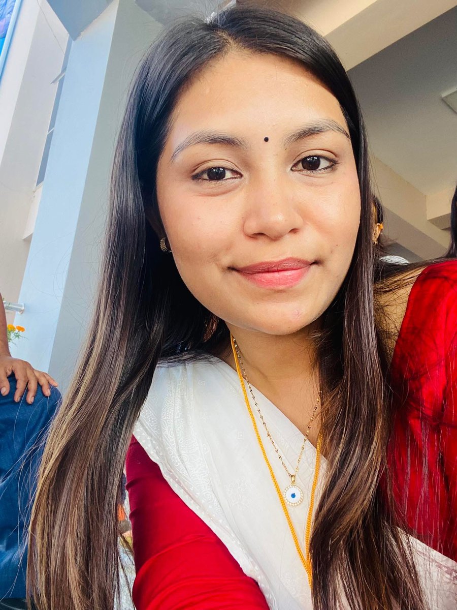 राम्रो 'म' tweet media