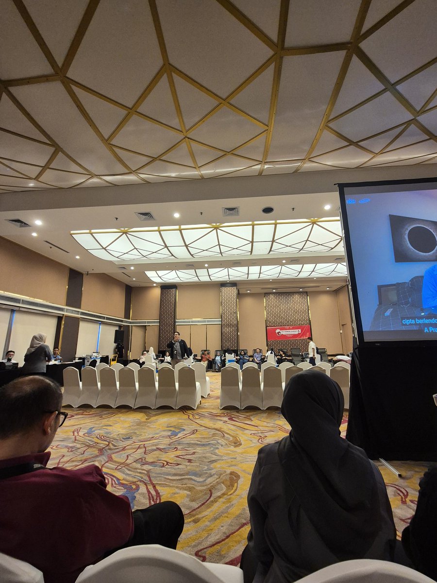 TaroSakamoto tweet media