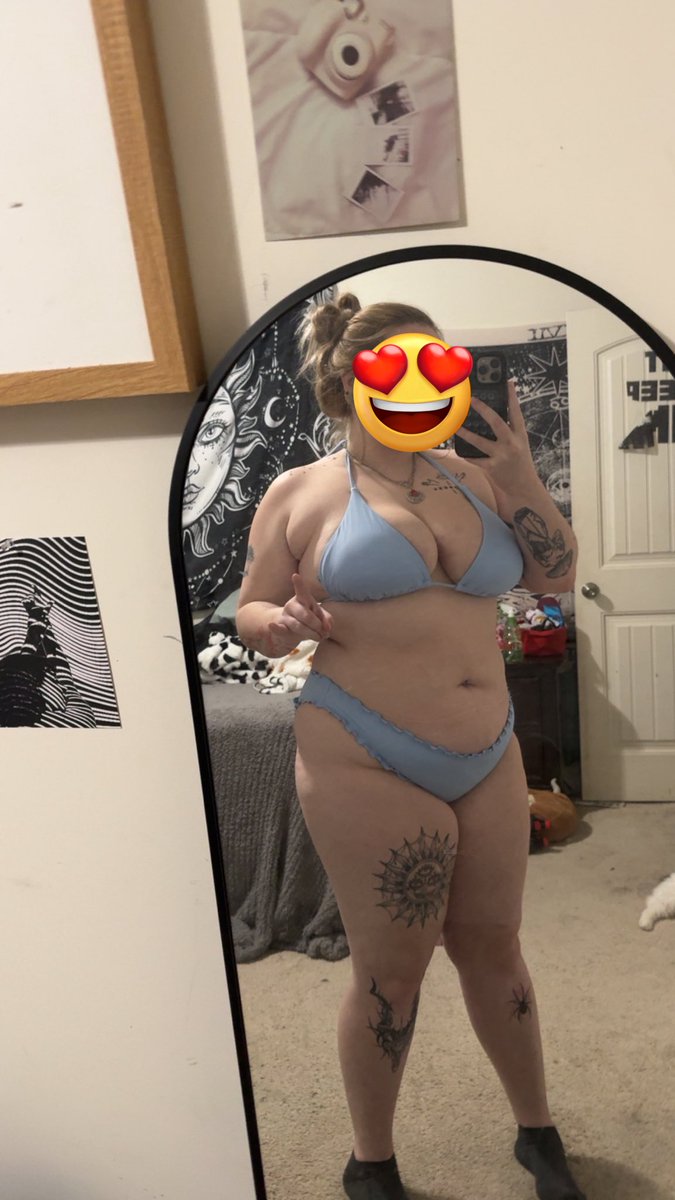 bby_mario's tweet photo. Summer needs to hurry up😫😫. 

Don’t forget I’m waiting for you

https://t.co/DnizmmdFr2 https://t.co/KnnvIHlwBH