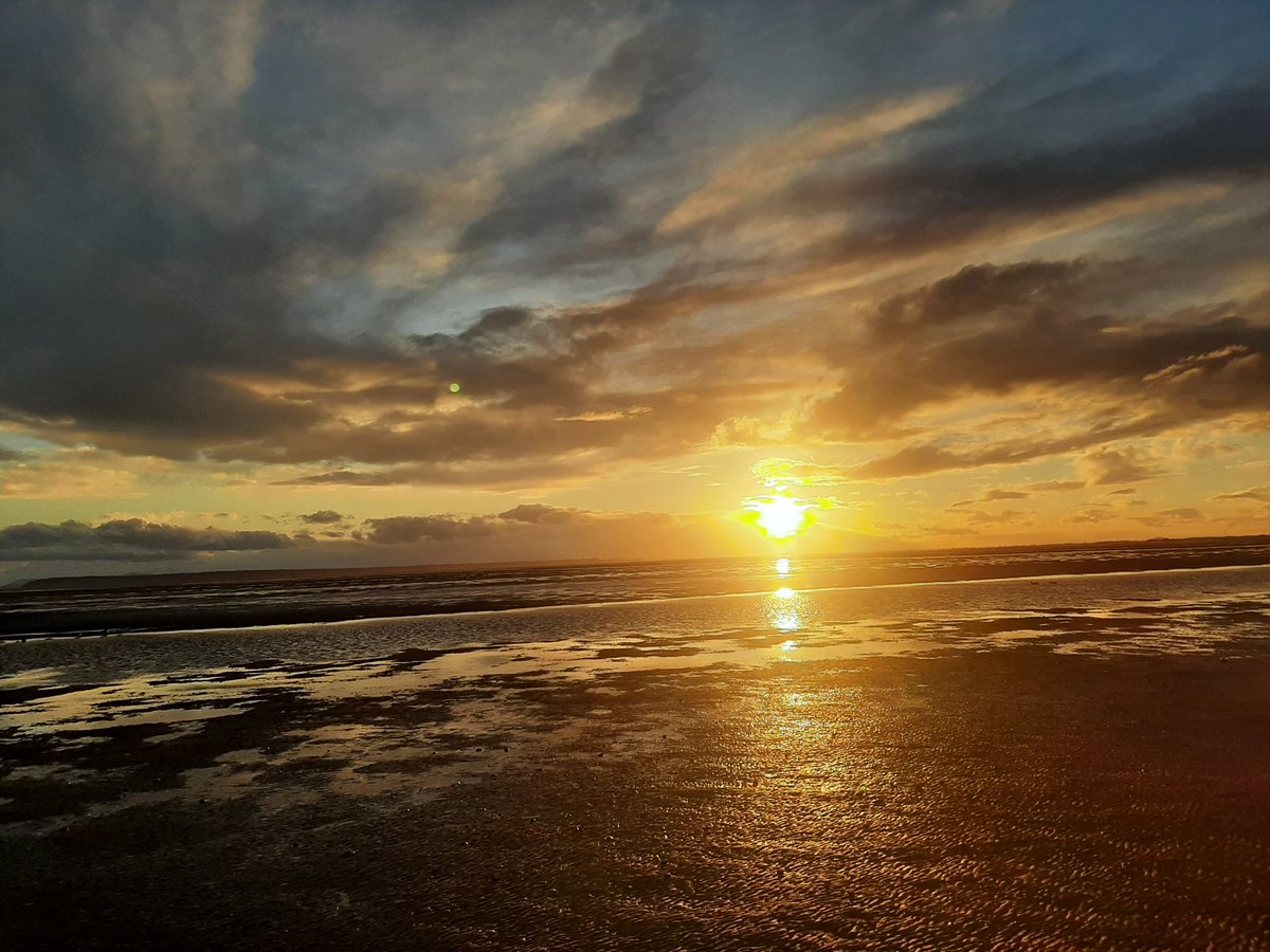 Aaron The Artificer tweet media