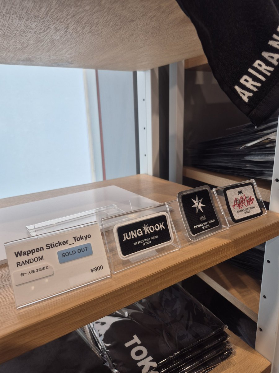 ☺︎S☺︎ tweet media