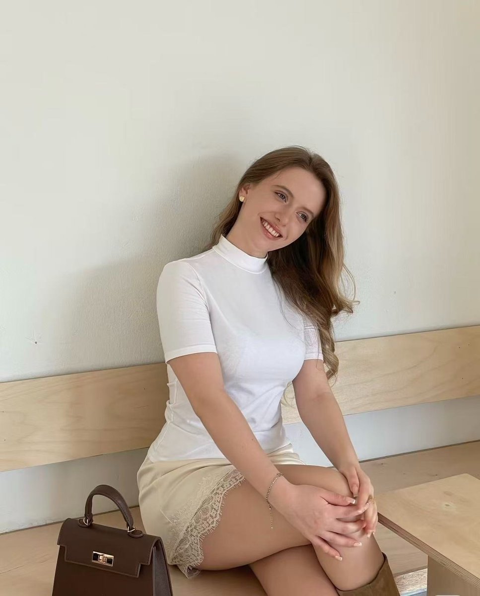 EngageOFans tweet media