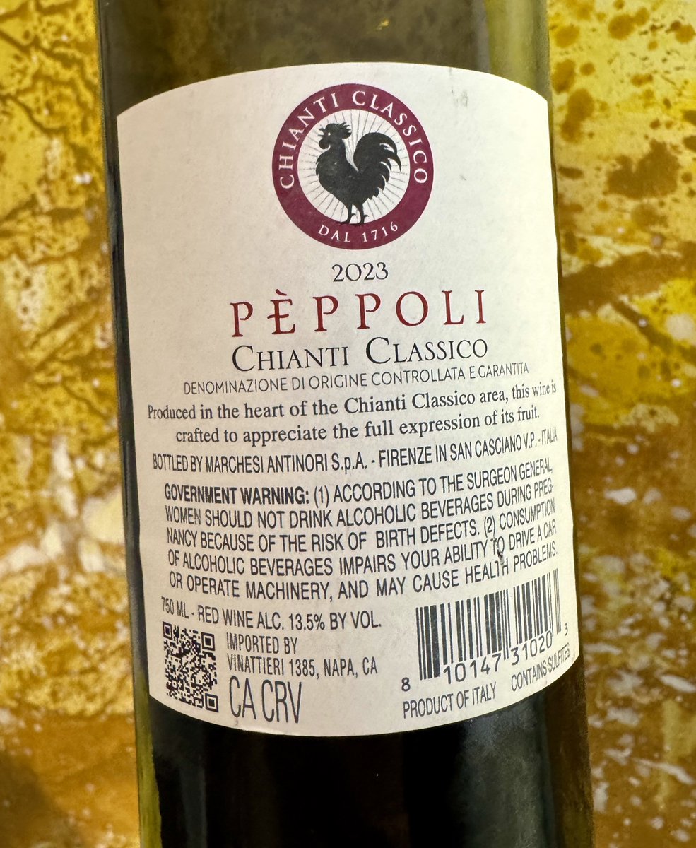 SashaEats's tweet image. Some delightful wines we enjoyed last week 🍷🍇🇮🇹

#SashaSips #WineWednesday #vino