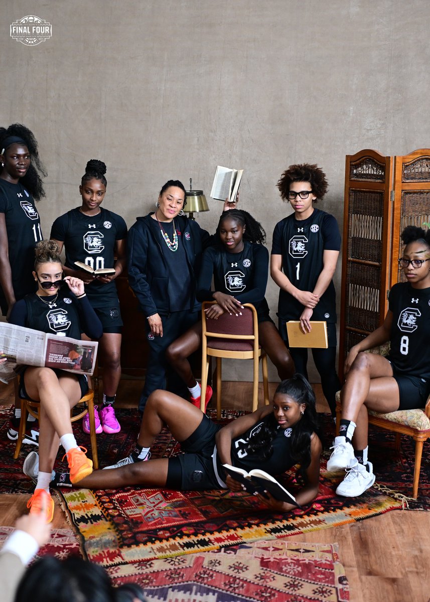 NCAA March Madness tweet media