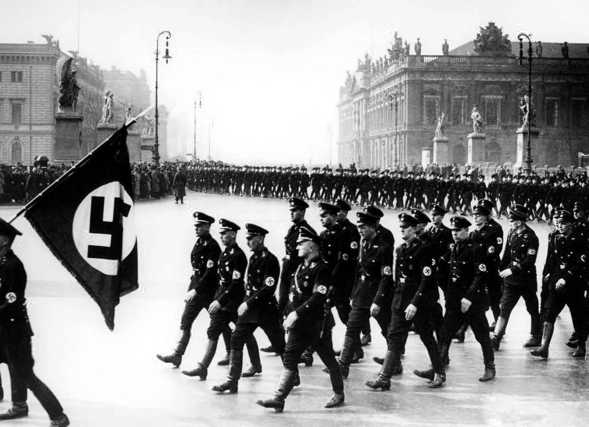 RealJustinLewis tweet media