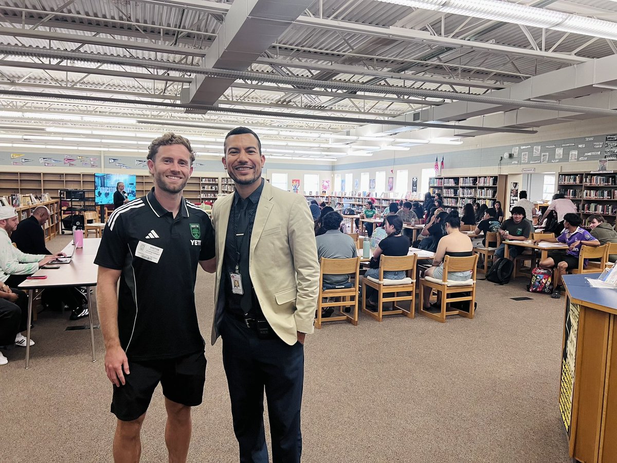 Elias Barahona tweet media