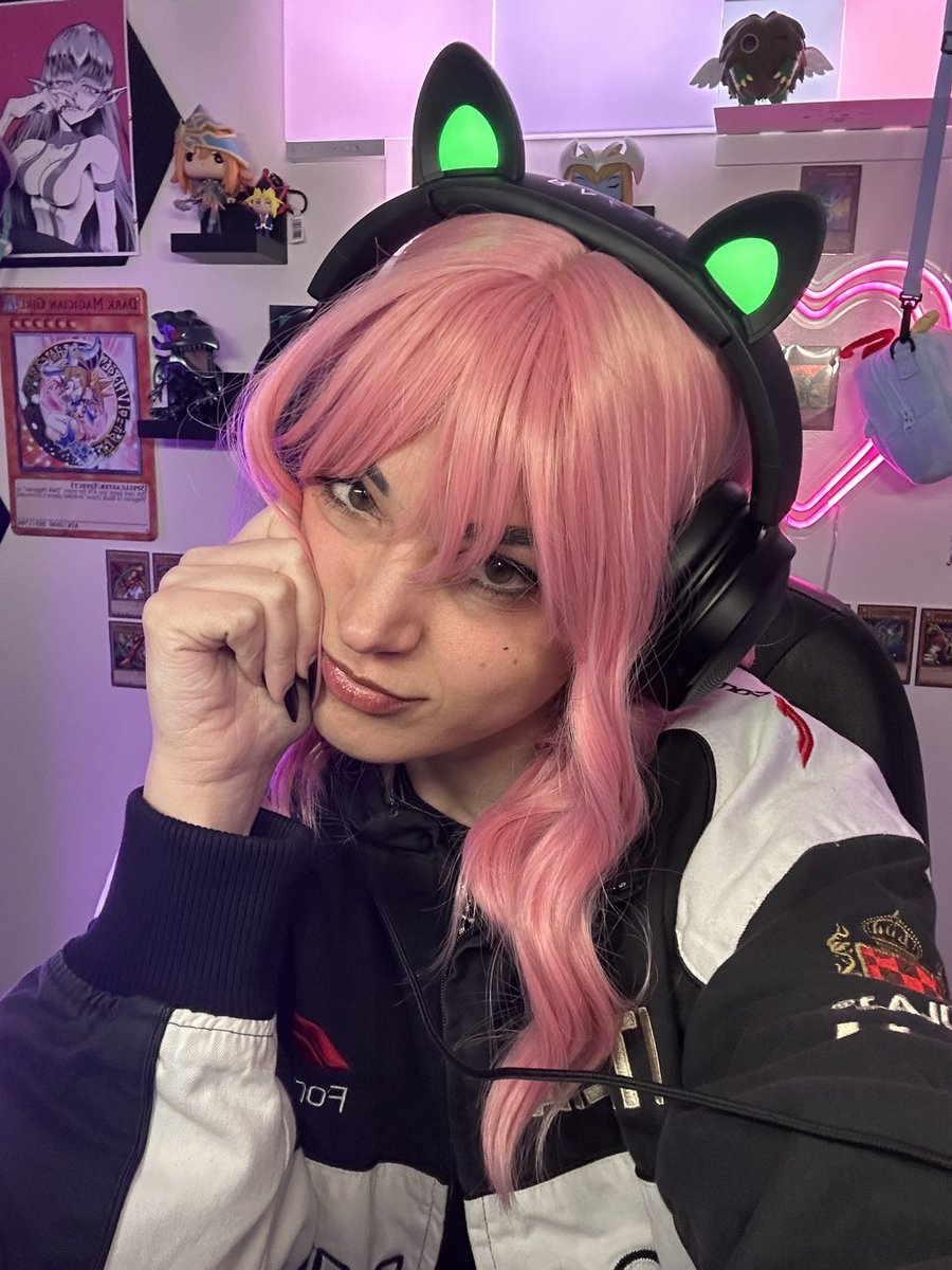 It’s time to duel, gamers 🤺 twitch.tv/killerkeewee