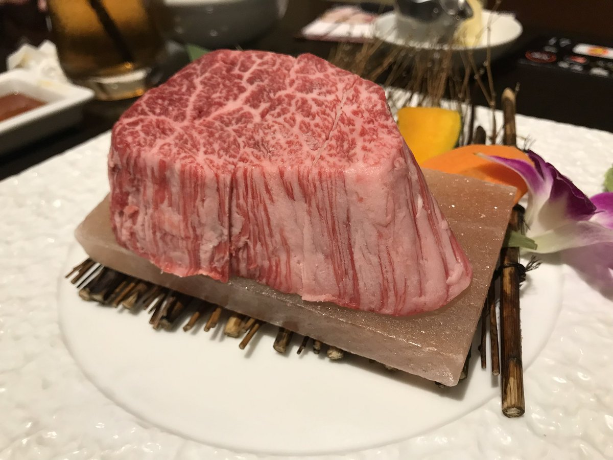 たかじん tweet media