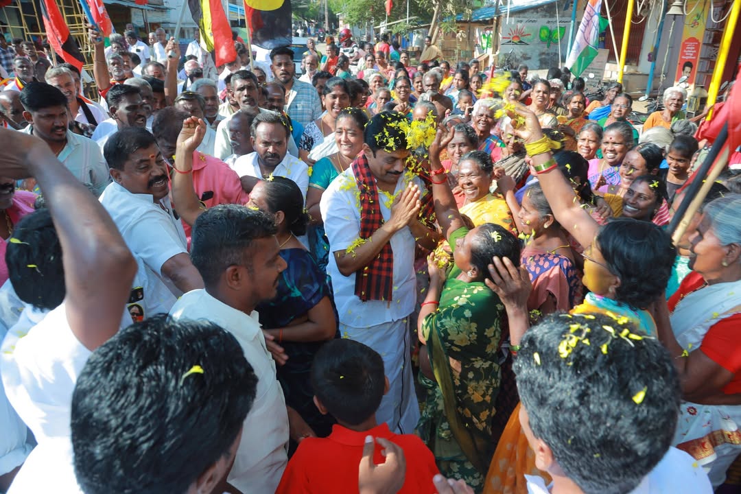 sathiyandaniel's tweet photo. @mkstalin @Udhaystalin @arivalayam திருமங்கலத்தில் தேர்தல் பரப்புரை இனிதே தெடங்கிற்று @sedapattiyar க்கு வெற்றி வாய்ப்பு அதிகம் உள்ளதாக தோற்றம் அளிக்கிறது. மக்கள் நல்ல வரவேற்பளிக்கின்றனர். வெற்றி நமதே. ஸ்டாலின் தொடரட்டும் தமிழ்நாடு வெல்லட்டும் https://t.co/2kWwO0T8bk