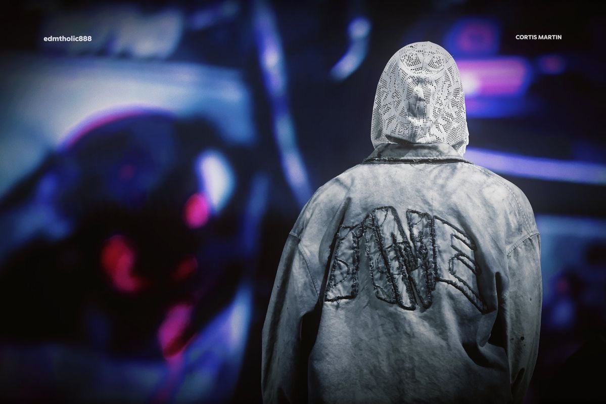 auroraa_ls tweet media