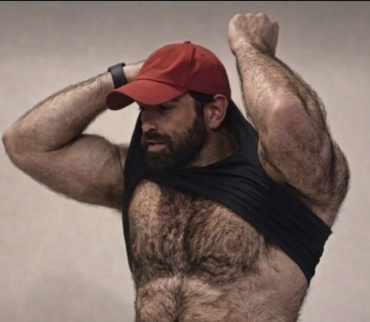 hunk😈 tweet media