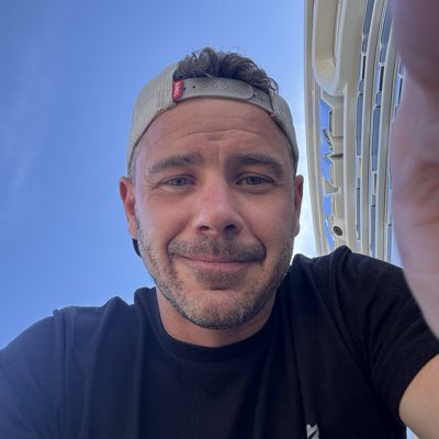 Dave Bernier tweet media