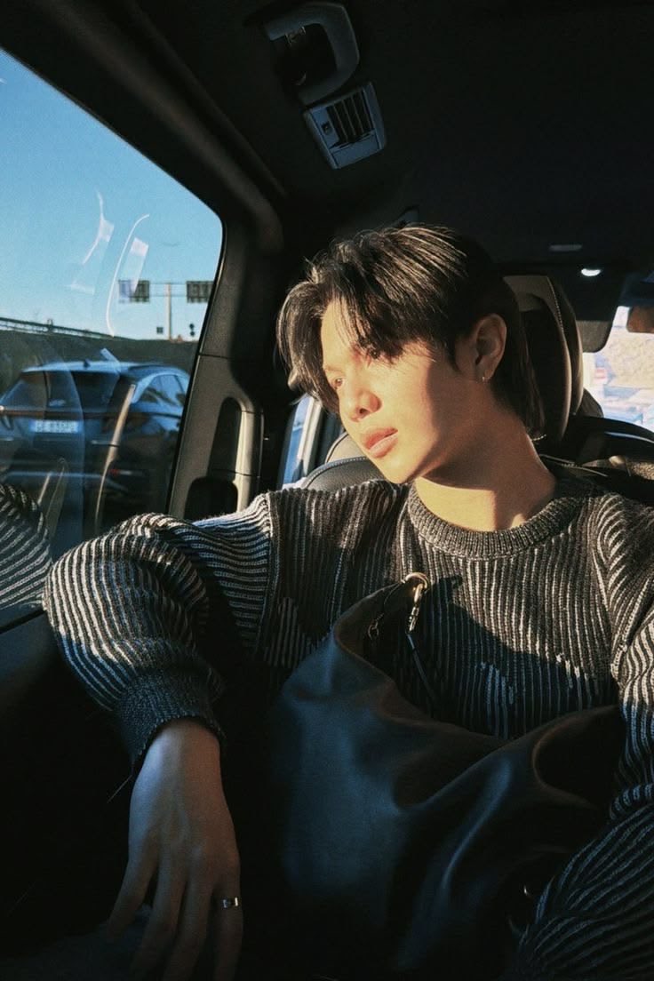 𝐀𝐑𝐂𝐇. tweet media