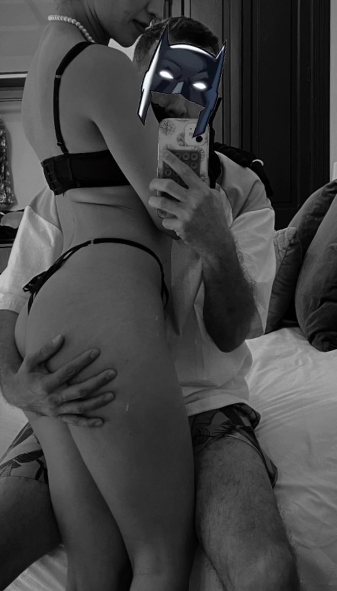 ¿Quieres unirte a mi canal de Telegram?para ver todos mis videos 🔞 por tan solo $15 dólares . 
Deja tu puntito y te mando el link de acceso !!