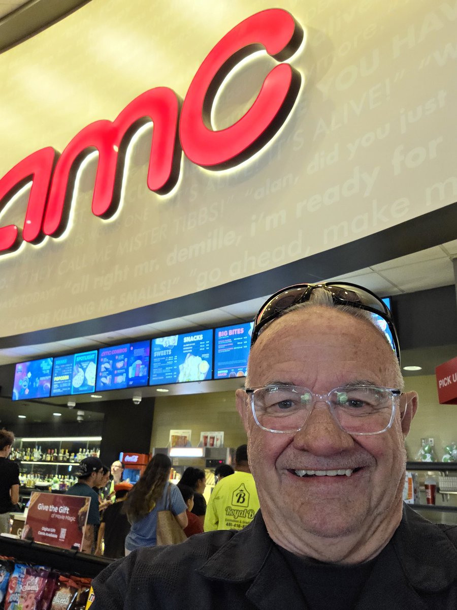 JIM D-) APE tweet media