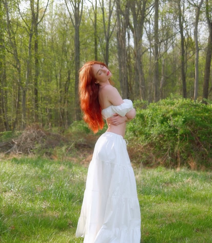 𝖵𝗂𝗈𝗅𝖾𝗍. tweet media