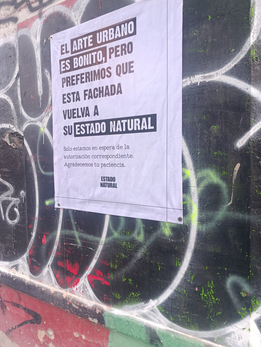 Ruta_100cdmx's tweet photo. Traducción: No queremos que nos vean como #gentrificadores pero que esperar de la colonia Roma. https://t.co/nC0WdBwk40