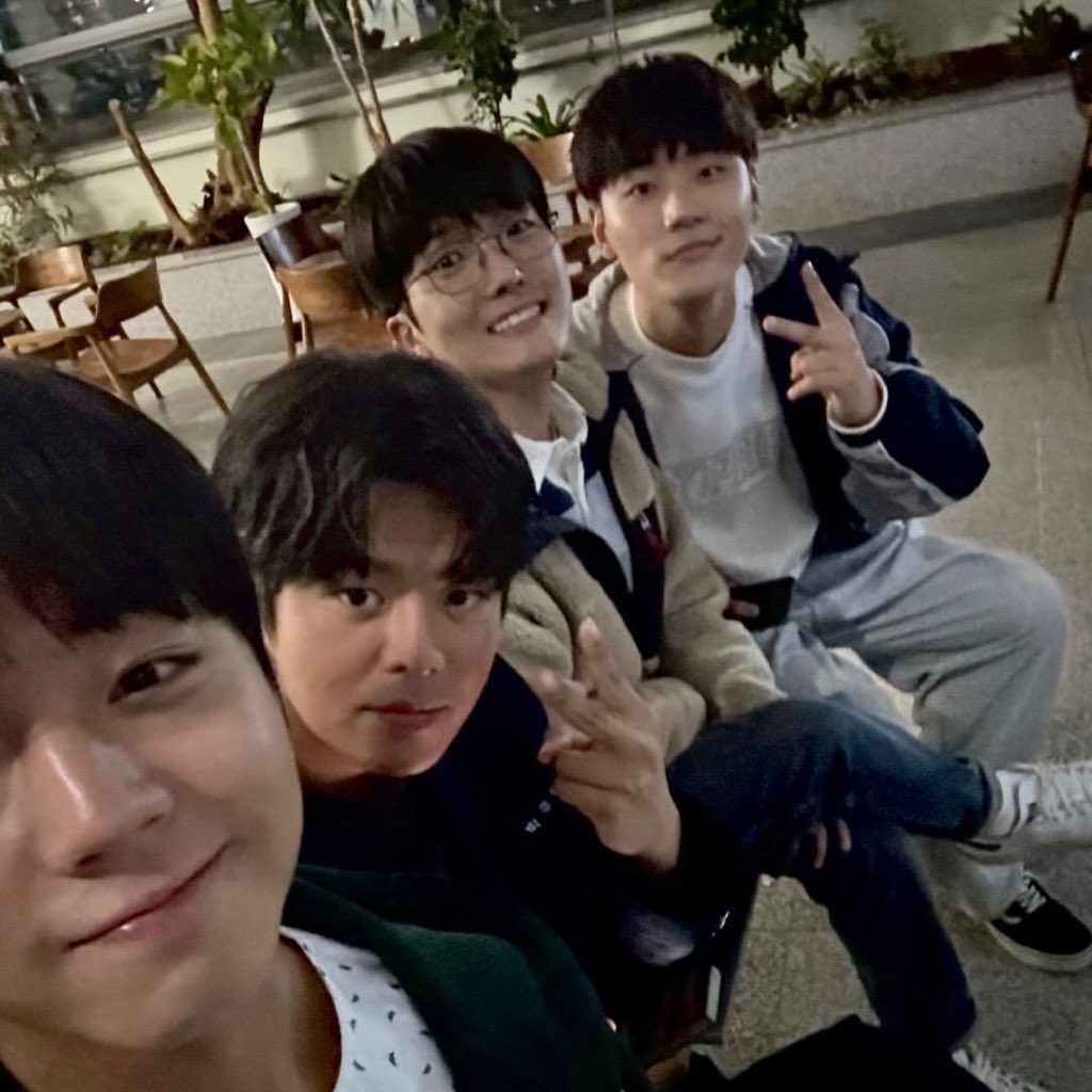 윙디디 ໒꒱⋆꙳ tweet media