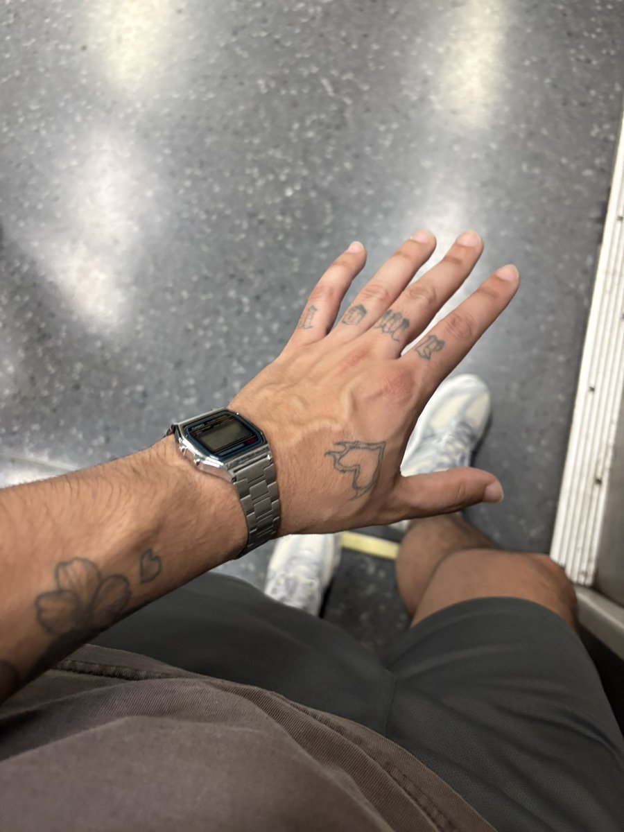 Online Lover tweet media