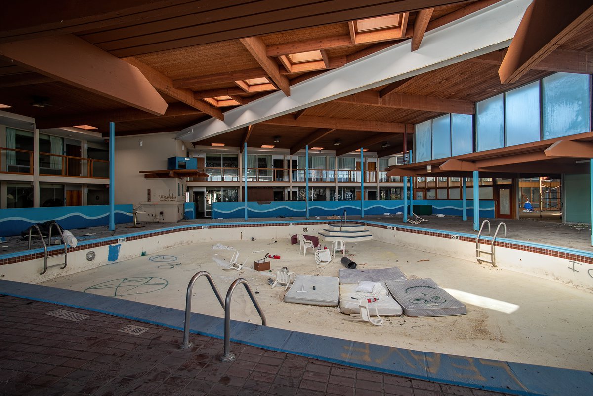 Mr. P. Explores tweet media