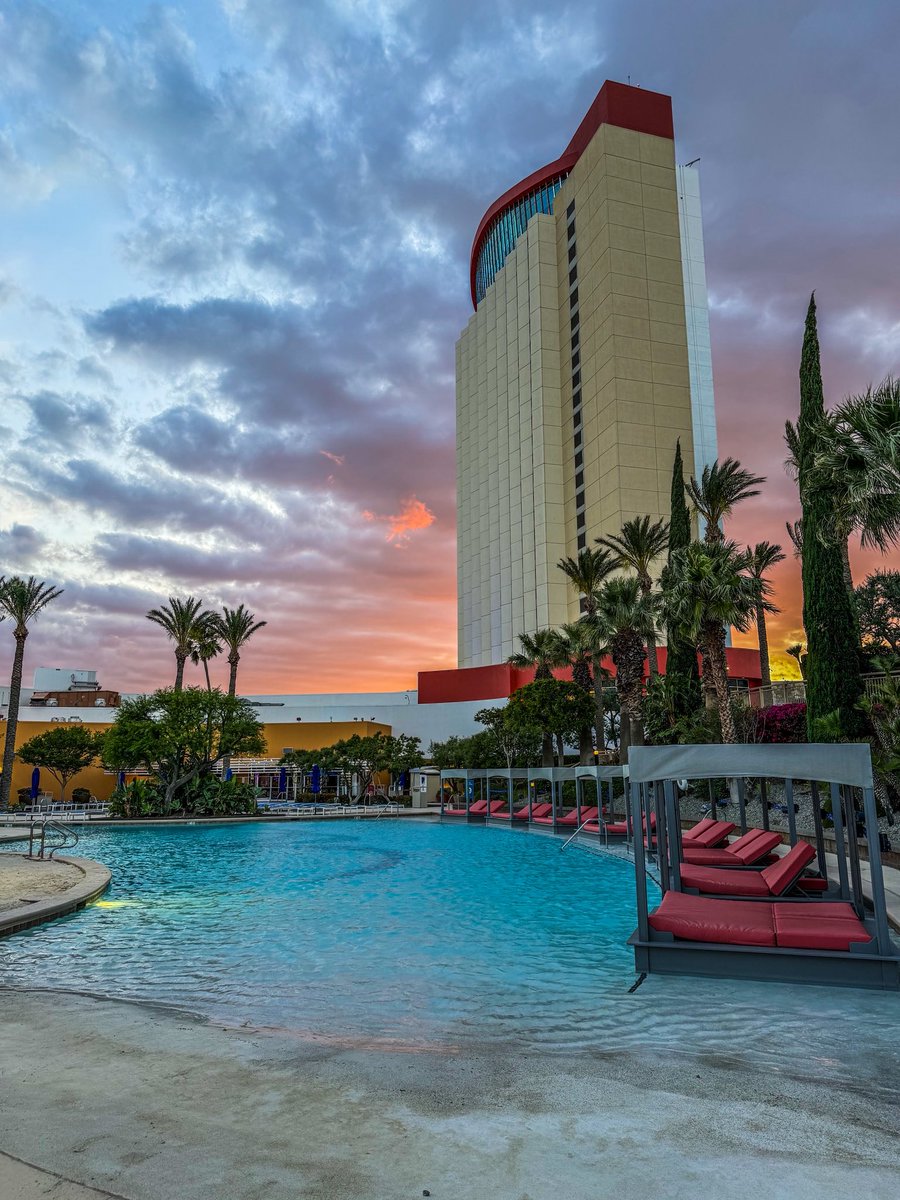 FirePhotoGirl's tweet image. Spring Break has been fun &amp;amp; huge shout out to our favorite local Casino @MorongoCasino for an incredible  Casita room this week! 

#springbreak #socal