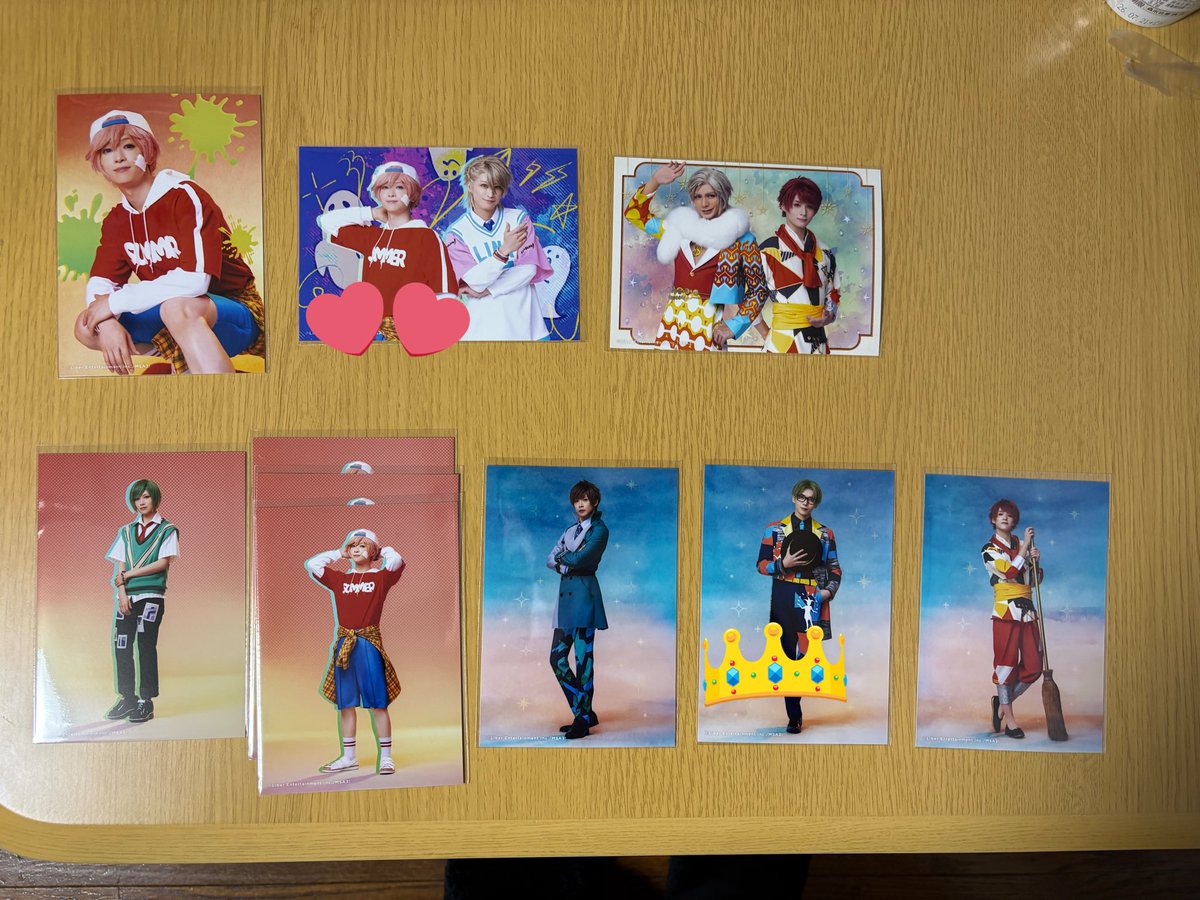 TrZqb's tweet photo. 【交換】エーステ ACT3 SPRING&amp;SUMMER 2026 夏組 ランダムブロマイド ランブロ +3G 奇術師　スクエアカード

譲→画像参照1.2
求→画像参照3.4
💖>💕　
最優先　ランブロアップ　綴　真澄
　　　　スクエア　箱三角　綴
譲👑は3〜💕は無印同数交換
最優先の交換は1:1可
4/11マチネ前後手渡し>郵送交換 https://t.co/gv7nXN2ISx