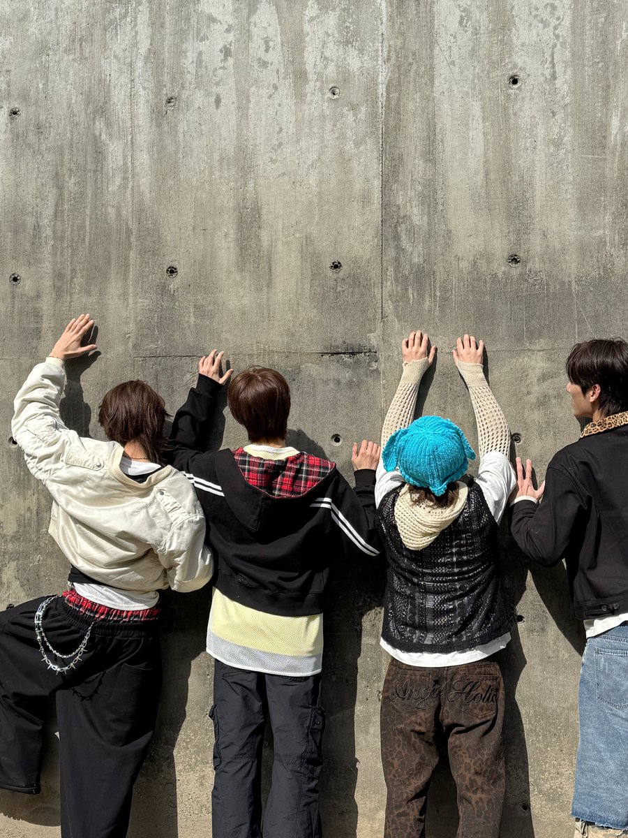 hrtz.wav (하츠웨이브) tweet media