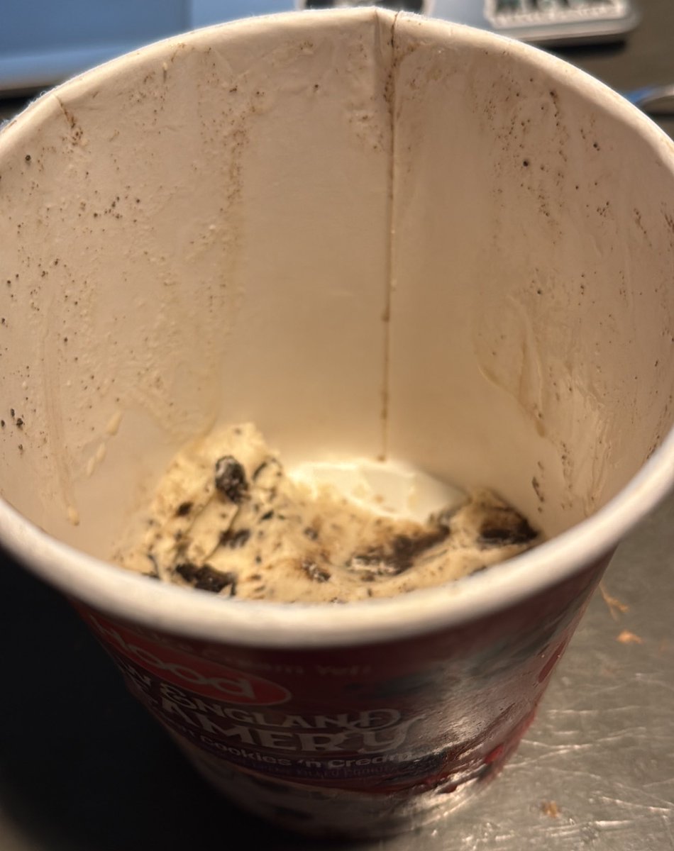 𝕂ℂ🏹 tweet media