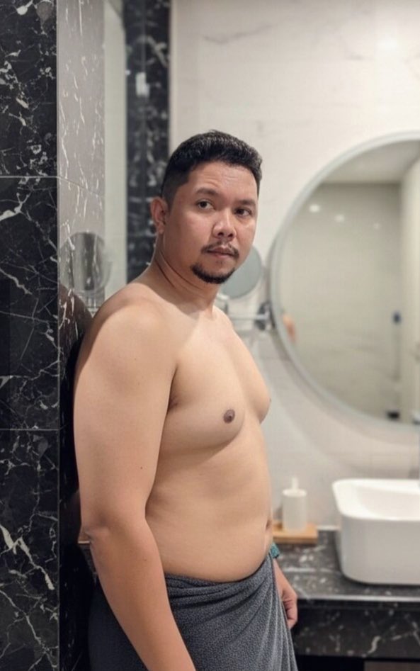 si chubby tweet media