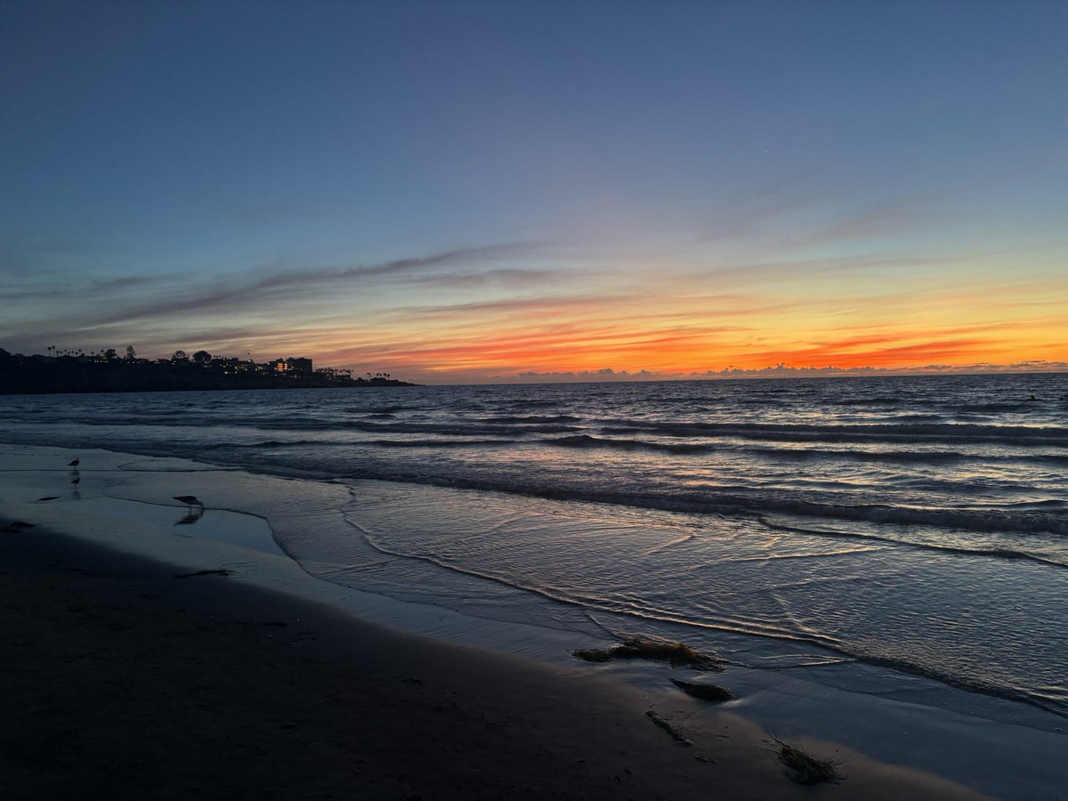 Kyle Stelter tweet media